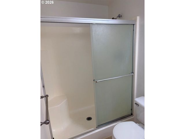 6087 GEYSER PEAK Pl, Eugene, OR 97402