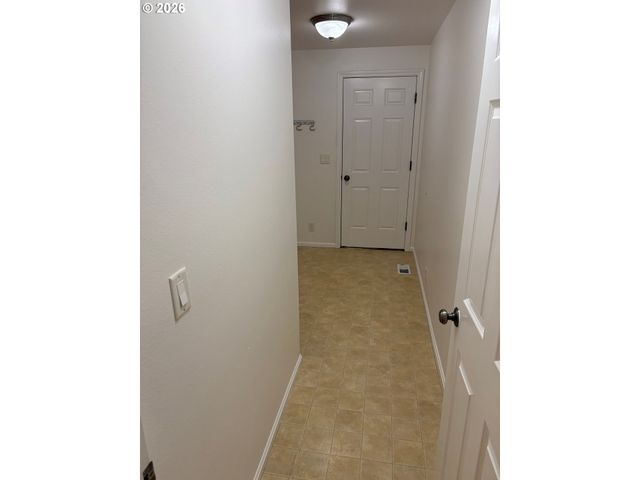 6087 GEYSER PEAK Pl, Eugene, OR 97402