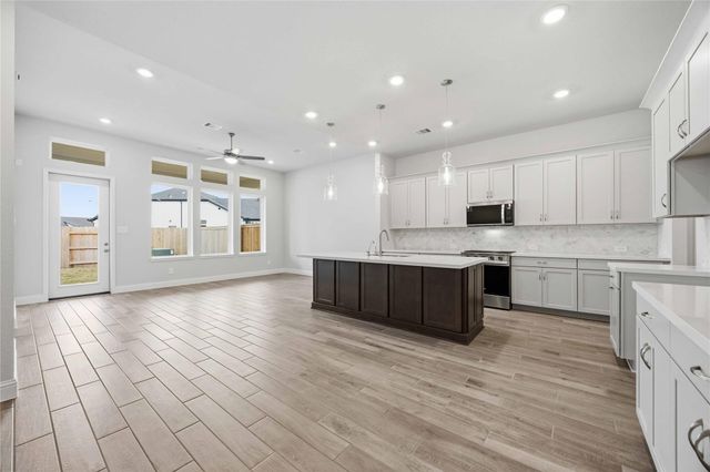 7610 Cattail Shallows Lane, Katy, TX 77493