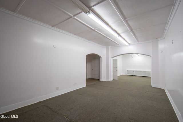 184 Central Avenue, Albany, NY 12206