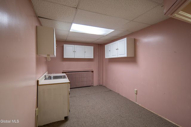 184 Central Avenue, Albany, NY 12206