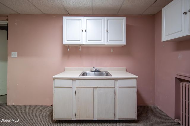 184 Central Avenue, Albany, NY 12206