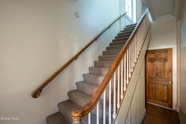 184 Central Avenue, Albany, NY 12206