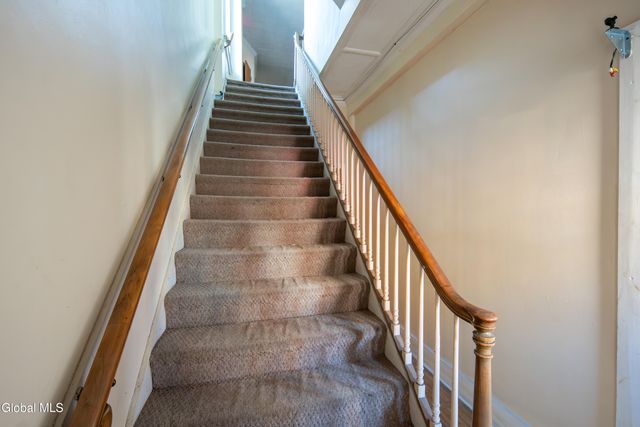 184 Central Avenue, Albany, NY 12206