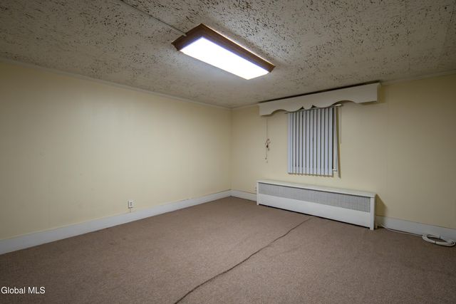 184 Central Avenue, Albany, NY 12206