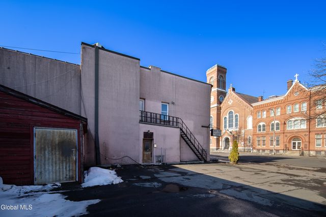 184 Central Avenue, Albany, NY 12206