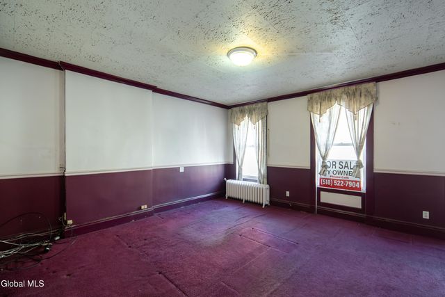184 Central Avenue, Albany, NY 12206