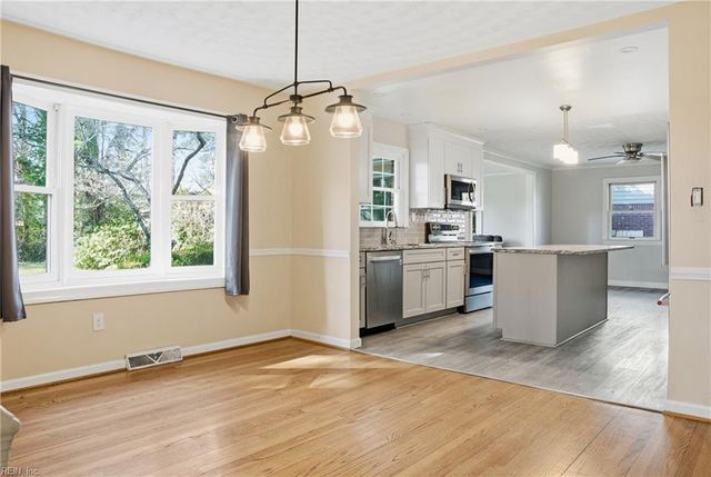 5935 Lathan RD, Norfolk, VA 23502