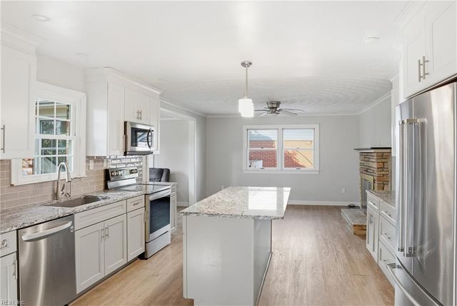 5935 Lathan RD, Norfolk, VA 23502