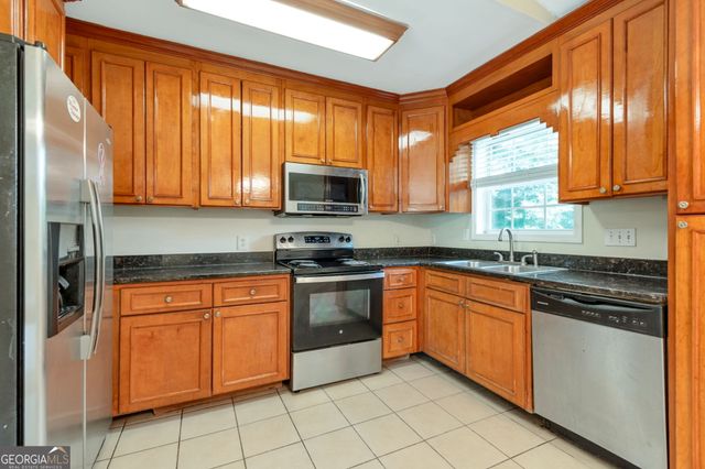 4184 Indian Forest Road, Stone Mountain, GA 30083