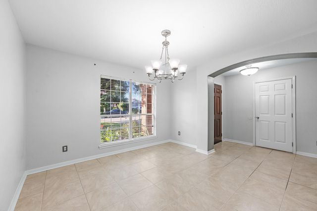 7909 Silver Oak Drive, Texas City, TX 77591