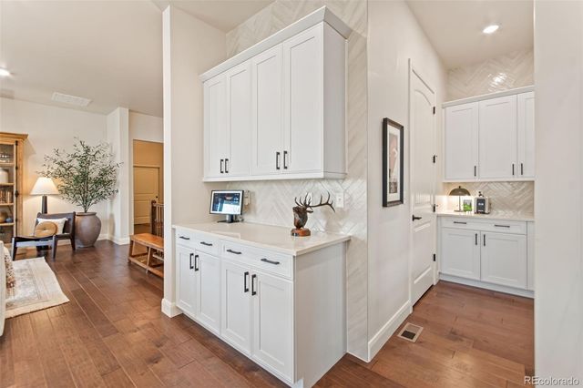 10219 W Coal Mine Place, Littleton, CO 80127