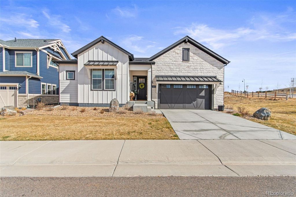 10219 W Coal Mine Place, Littleton, CO 80127