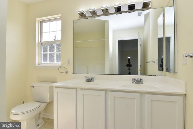 33082 E LIGHT DR, Lewes, DE 19958