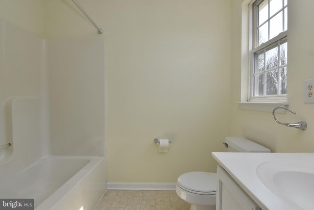 33082 E LIGHT DR, Lewes, DE 19958