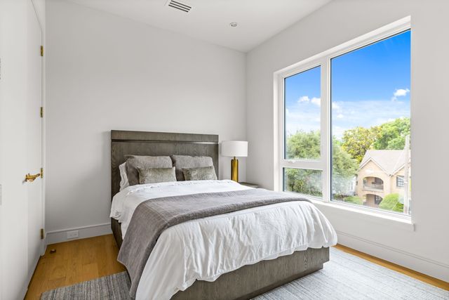 3909 Hawthorne Avenue 101, Dallas, TX 75219