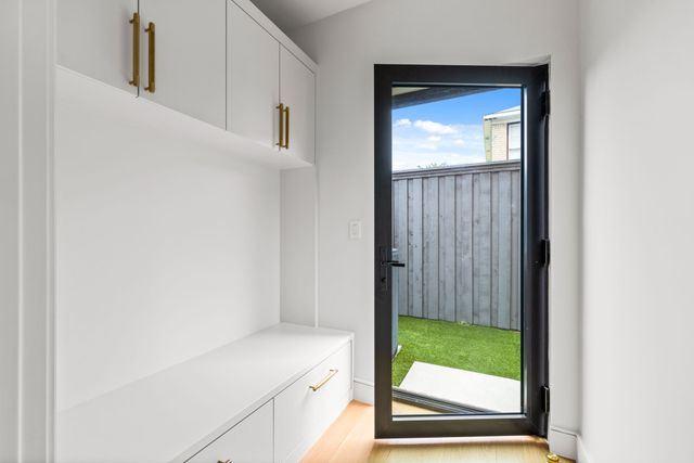 3909 Hawthorne Avenue 101, Dallas, TX 75219