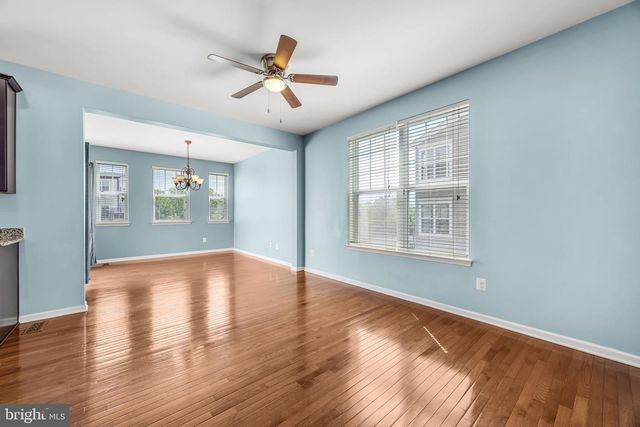 7 COULTER LN, Stafford, VA 22554