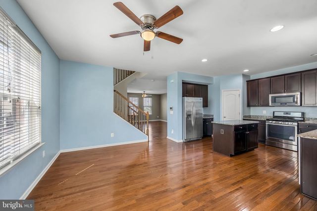 7 COULTER LN, Stafford, VA 22554