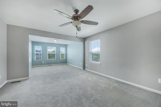 7 COULTER LN, Stafford, VA 22554