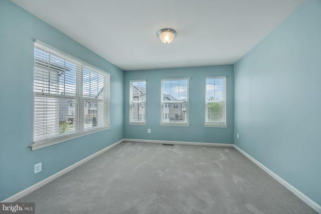 7 COULTER LN, Stafford, VA 22554