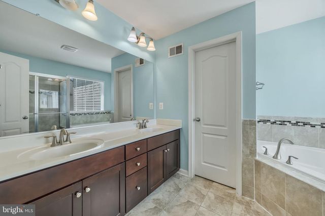 7 COULTER LN, Stafford, VA 22554