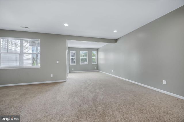 7 COULTER LN, Stafford, VA 22554