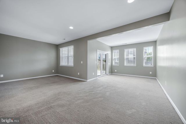 7 COULTER LN, Stafford, VA 22554