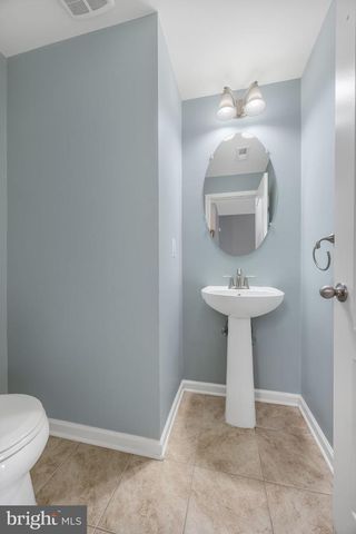 7 COULTER LN, Stafford, VA 22554
