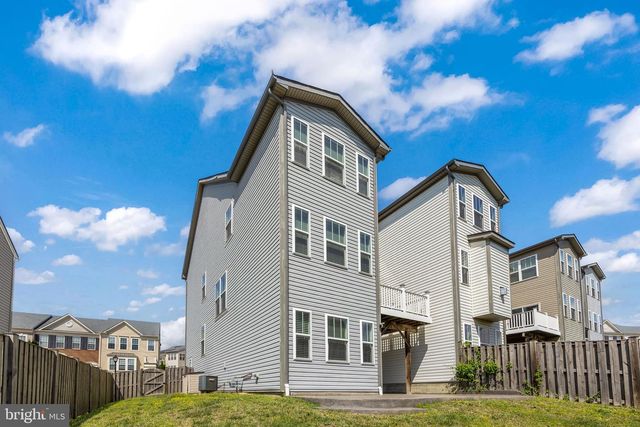 7 COULTER LN, Stafford, VA 22554