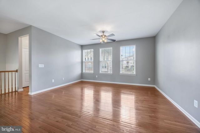 7 COULTER LN, Stafford, VA 22554
