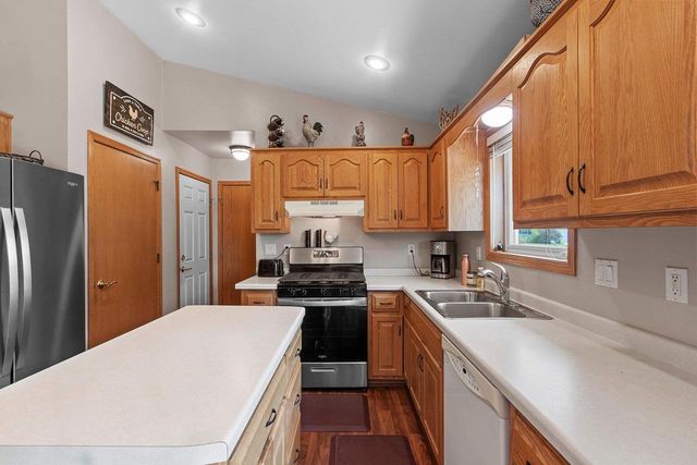 W2309 BRIARWOOD DRIVE, Appleton, WI 54915