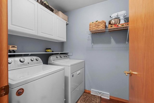 W2309 BRIARWOOD DRIVE, Appleton, WI 54915