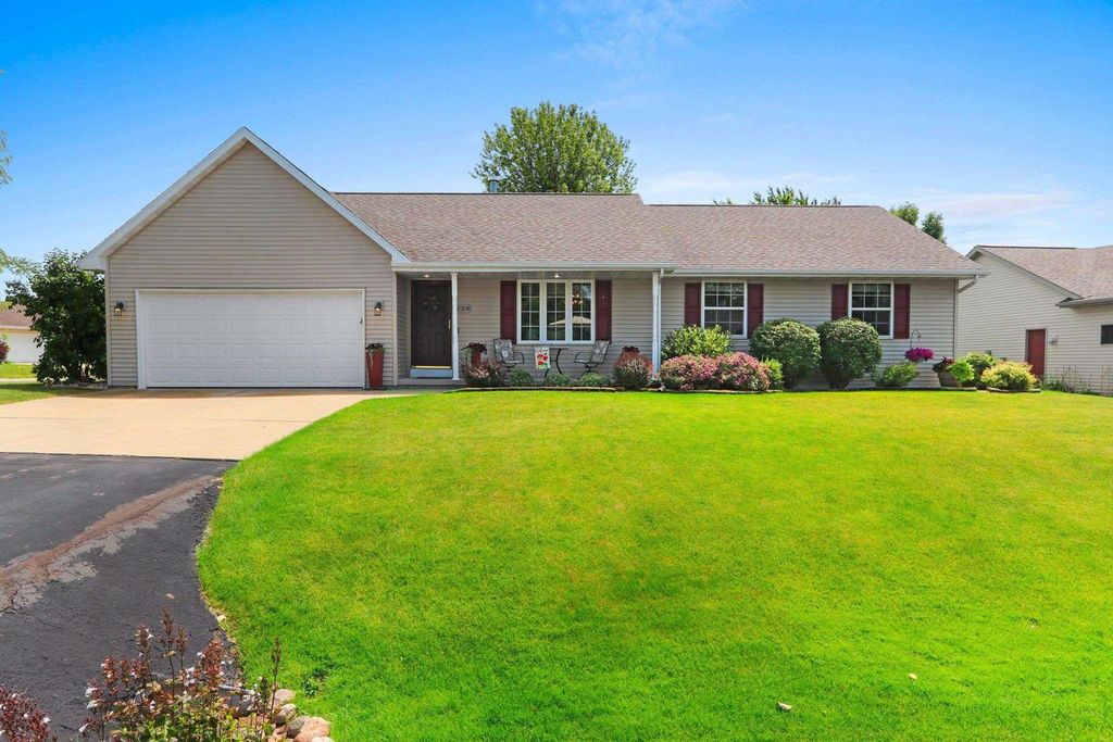 W2309 BRIARWOOD DRIVE, Appleton, WI 54915