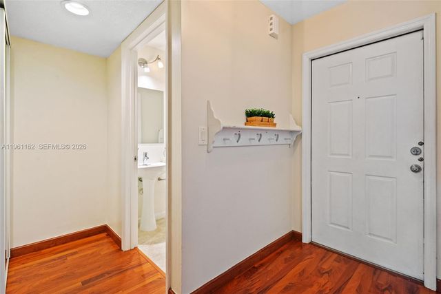 20807 NW 3rd Ct 2807, Pembroke Pines, FL 33029