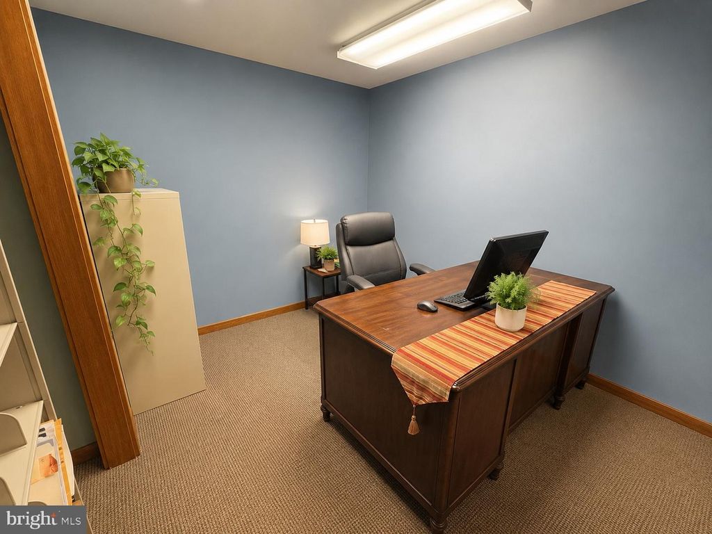 300 MIDDLETOWN BLVD #102, LANGHORNE, PA 19047 — photo 5