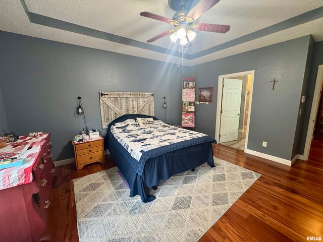 17794 E FAIRFIELD Road, Mt Vernon, IL 62864