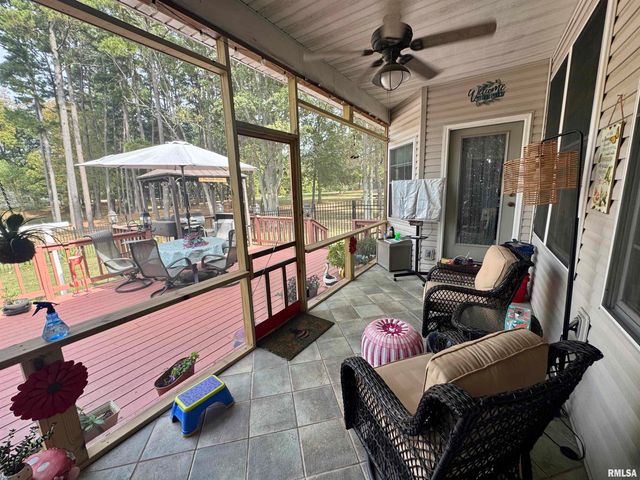 17794 E FAIRFIELD Road, Mt Vernon, IL 62864