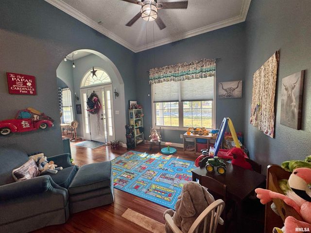 17794 E FAIRFIELD Road, Mt Vernon, IL 62864