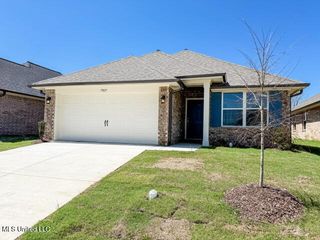 7917 Gardendale Drive, Olive Branch, MS 38654