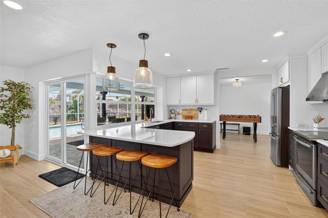 6337 COCOA LANE, Apollo Beach, FL 33572