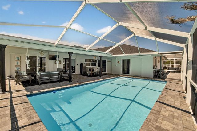 6337 COCOA LANE, Apollo Beach, FL 33572