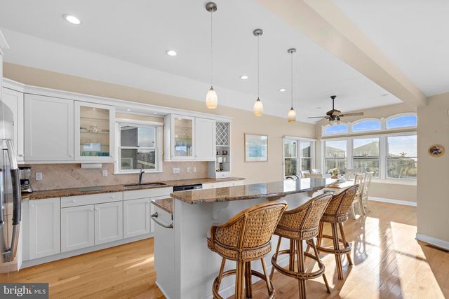 5004 S LONG BEACH BLVD, Long Beach Township, NJ 08008