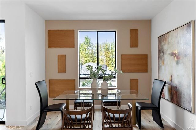 11858 W Flower Lane, Valley Village, CA 91607
