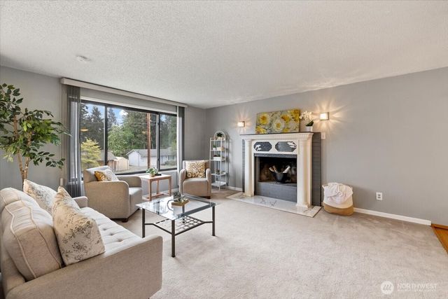 7918 W Glen Drive, Everett, WA 98203