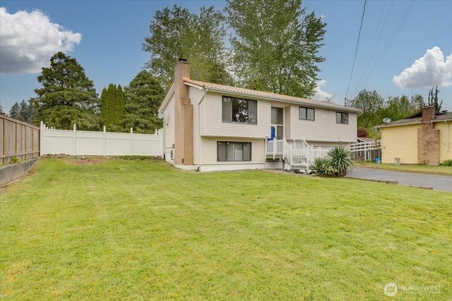 7918 W Glen Drive, Everett, WA 98203