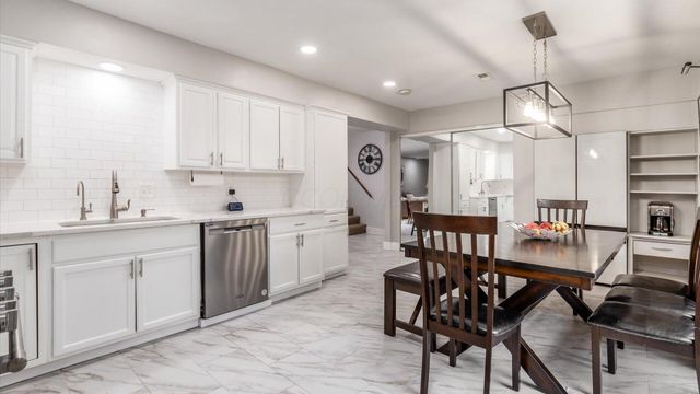 4440 Goose Lane Road, Alexandria, OH 43001