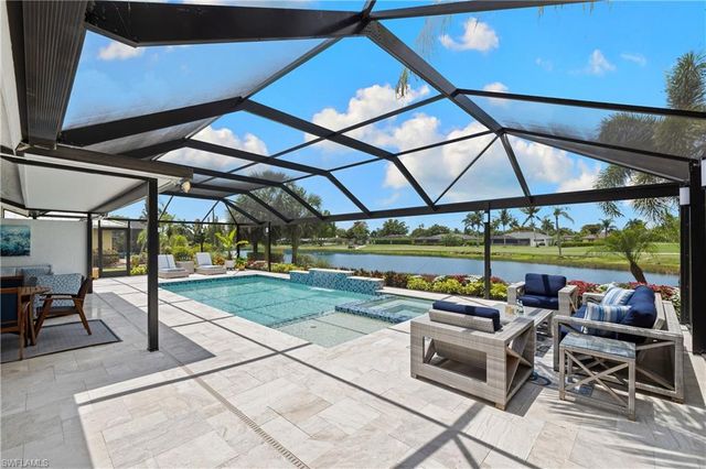 214 Torrey Pines PT, Naples, FL 34113