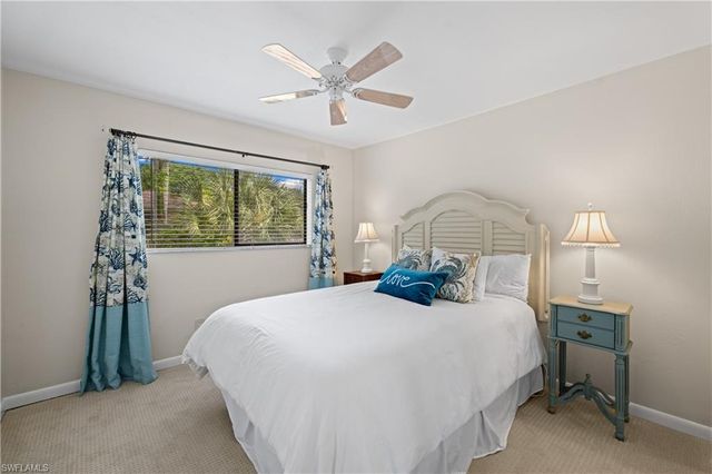 214 Torrey Pines PT, Naples, FL 34113
