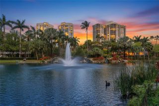 19101 NE 36th Court 705, Aventura, FL 33180